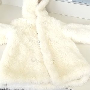 Childrens coat (girl)